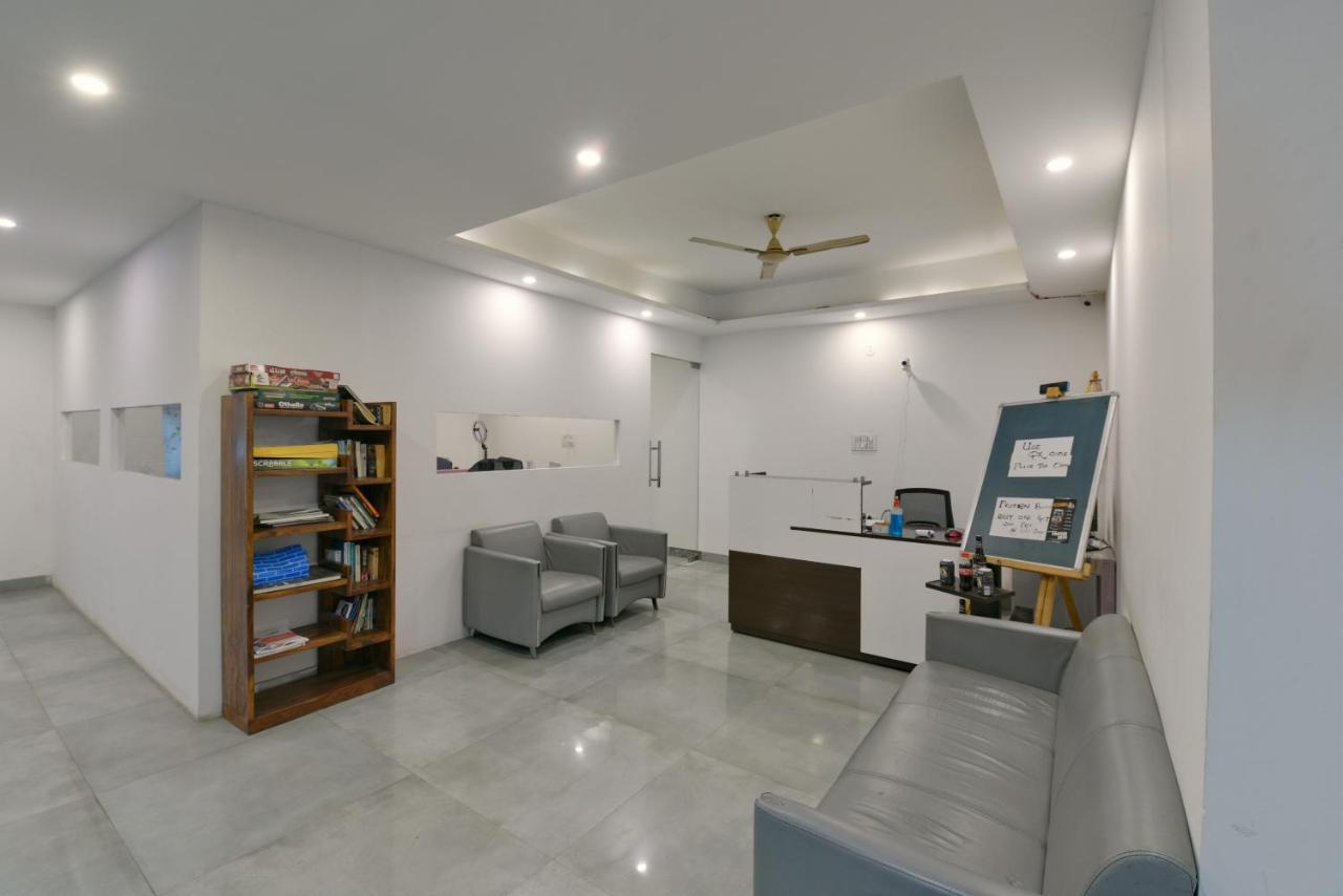 Hotel Fortune Inn By F9 Hotels Noida Buitenkant foto