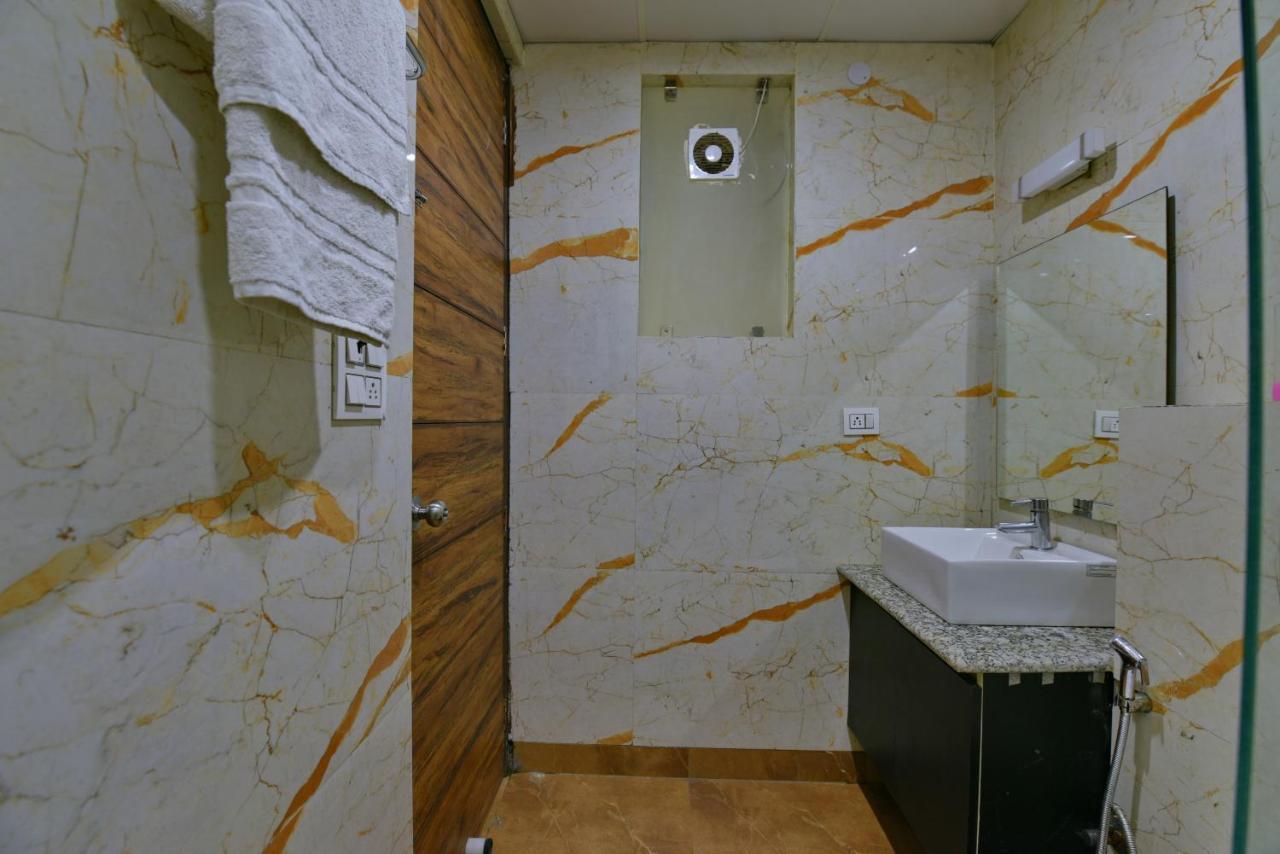 Hotel Fortune Inn By F9 Hotels Noida Buitenkant foto
